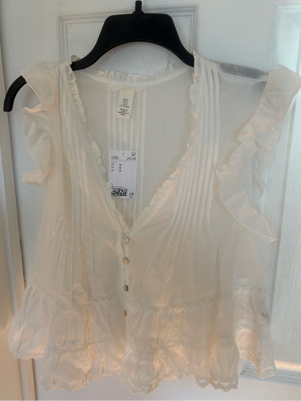 H&M Cream Ruffle Pintuck Button-Front Blouse